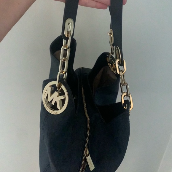 Authentic Michael Kors Fulton Shoulder Tote - Picture 8 of 8